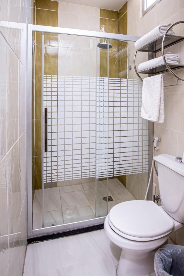 Al Riyati Hotel Apartments Акаба Экстерьер фото